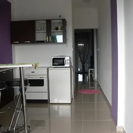 Vivien Balatoni Studio Balatonszárszó