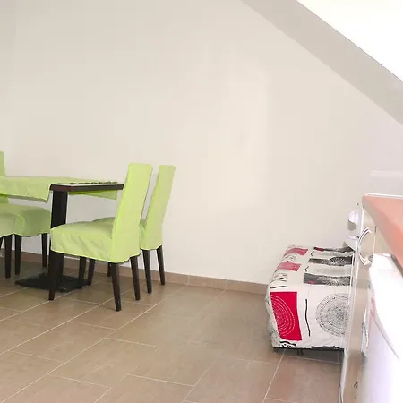 Vivien Balatoni Studio Διαμέρισμα Balatonszárszó