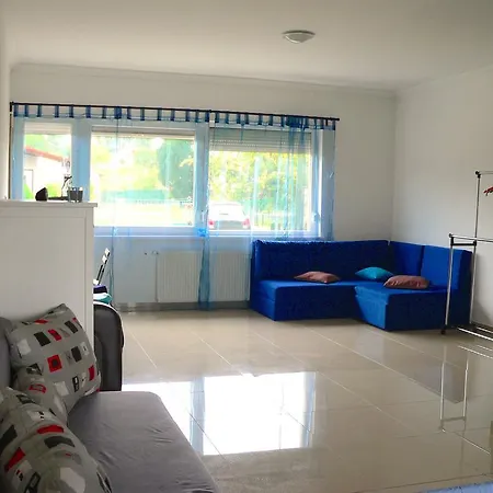 Vivien Balatoni Studio Διαμέρισμα Balatonszárszó